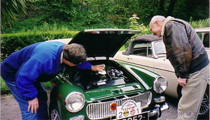 Alex Garvey from Hampshire &amp; Ron Maier from Germany dusting my engine