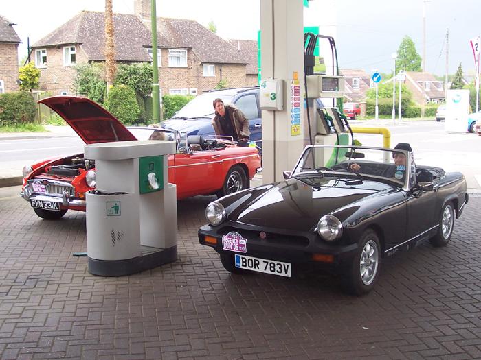 A quick refill for the Midget and it was onwards to Brighton!