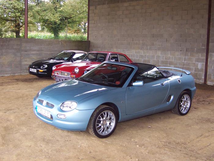 My MGF SE having fun with others at the Charente MGOC BBQ