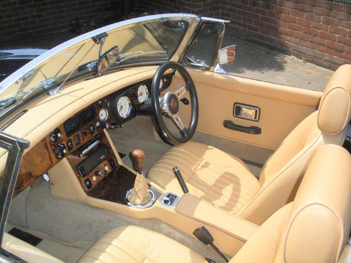 After much heart ache refitting the windscreen, the interior looking better than ever.